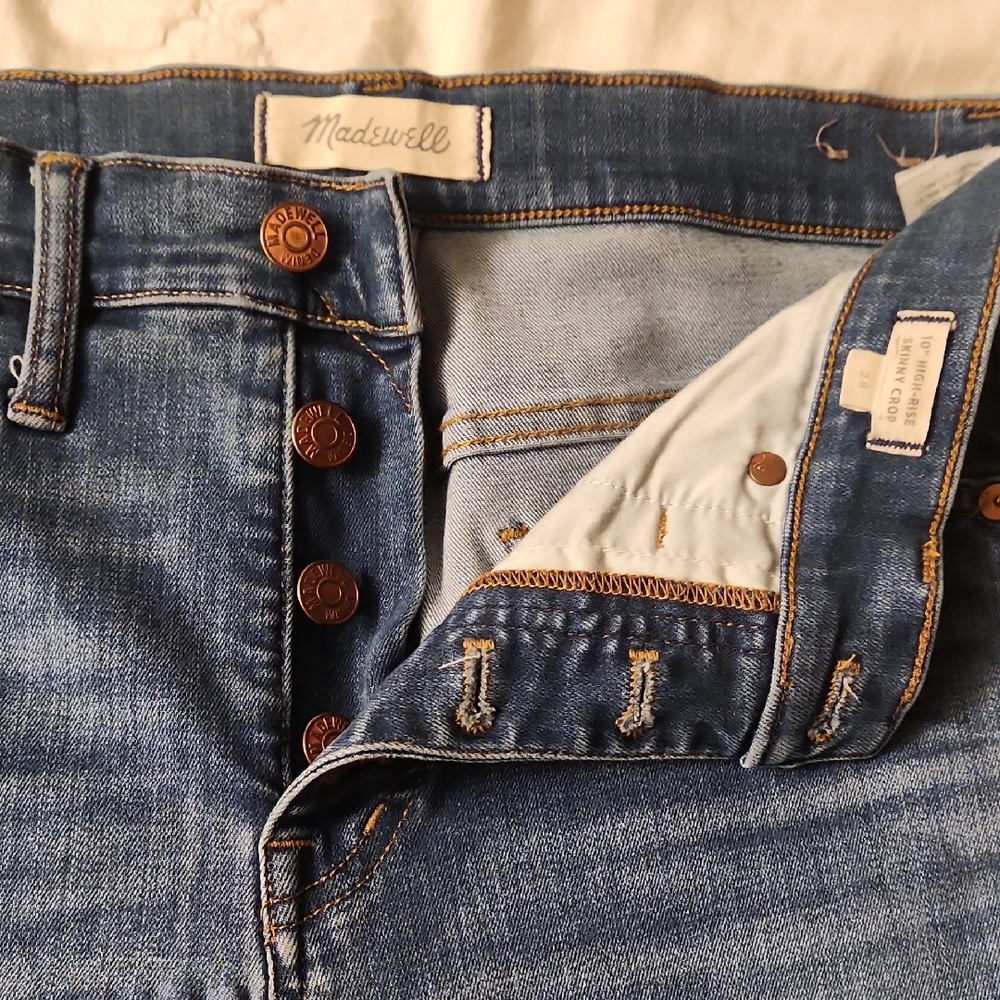 Madewell Button-Fly 10" skinny crop Jeans